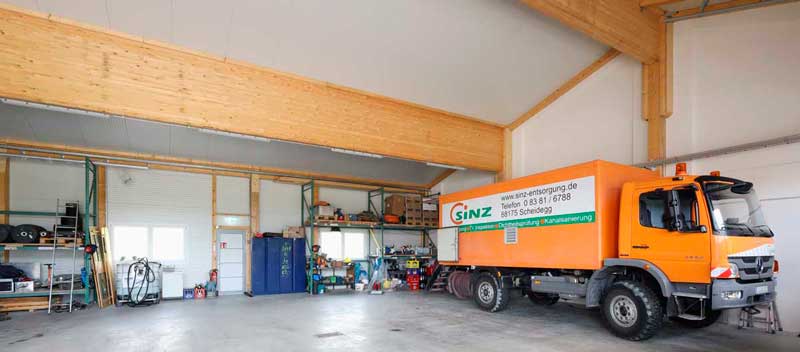 Fahrzeughalle, Buero und Wohnen in Gruenenbach