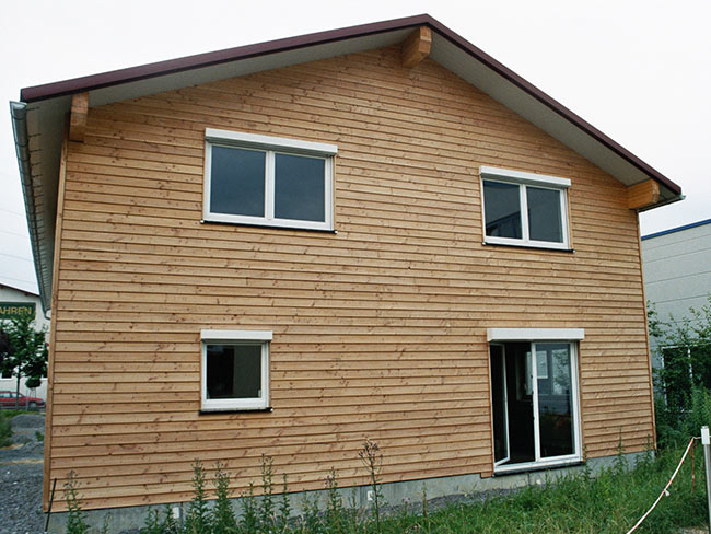 Holzständer mit Holzaussenfassade