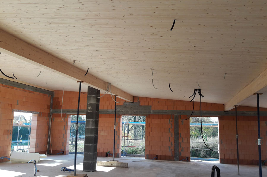 Vollholz Dach ist Decke